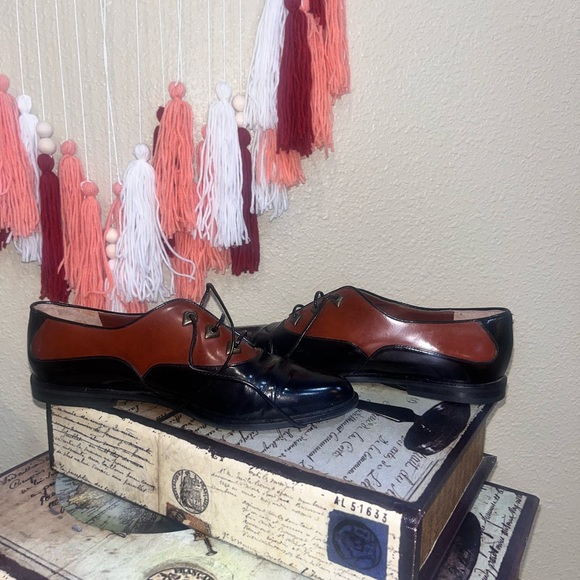 Italian made Prevata oxfords size 7 - Picture 2 of 14